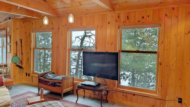 8442 Hwy. 24, Cook, MN 55723