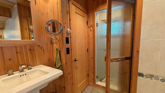 8442 Hwy. 24, Cook, MN 55723