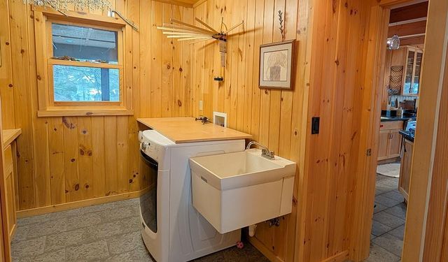 8442 Hwy. 24, Cook, MN 55723