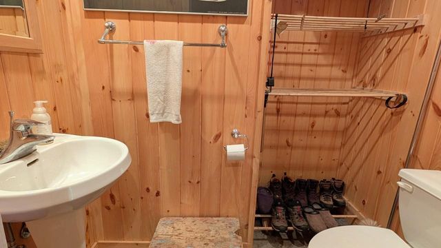 8442 Hwy. 24, Cook, MN 55723