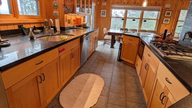 8442 Hwy. 24, Cook, MN 55723