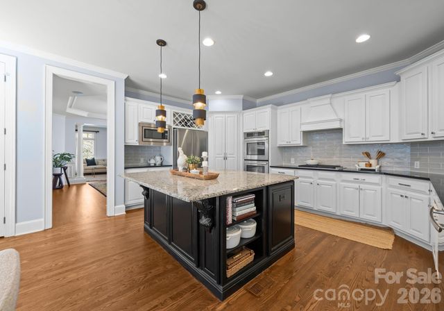 3016 Stanbury Drive, Matthews, NC 28104