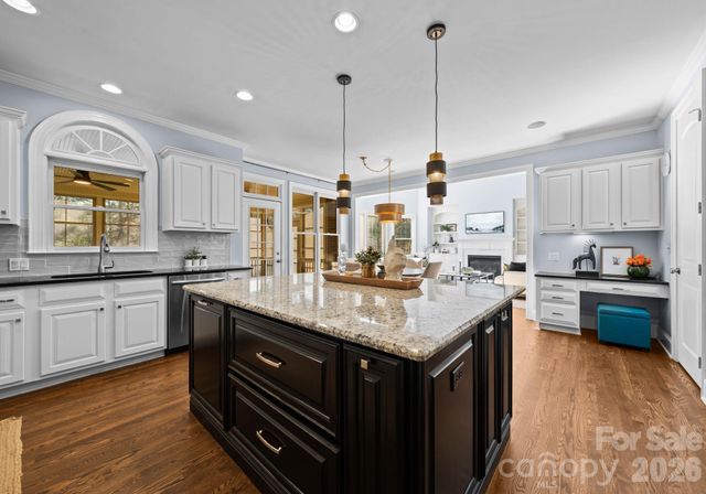 3016 Stanbury Drive, Matthews, NC 28104