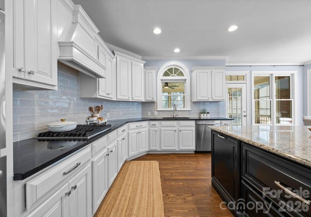 3016 Stanbury Drive, Matthews, NC 28104