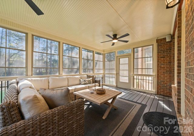 3016 Stanbury Drive, Matthews, NC 28104