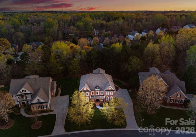 3016 Stanbury Drive, Matthews, NC 28104