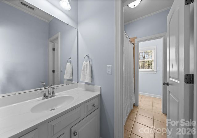 3016 Stanbury Drive, Matthews, NC 28104