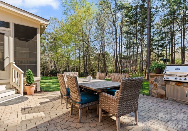 3016 Stanbury Drive, Matthews, NC 28104