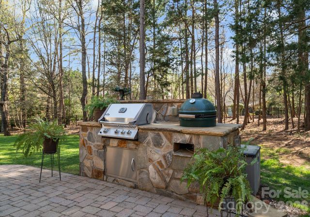 3016 Stanbury Drive, Matthews, NC 28104