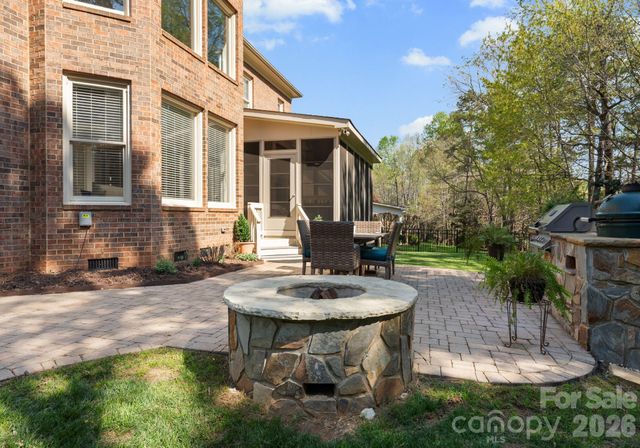 3016 Stanbury Drive, Matthews, NC 28104