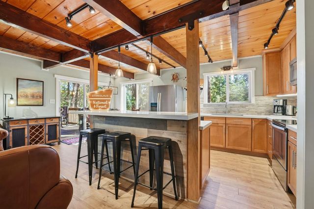 459 Dean Way, Arnold, CA 95223