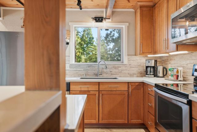 459 Dean Way, Arnold, CA 95223