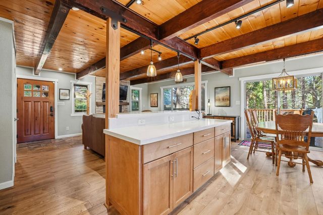 459 Dean Way, Arnold, CA 95223