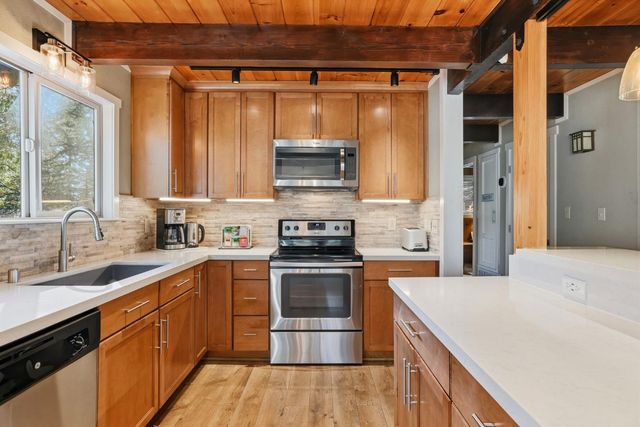 459 Dean Way, Arnold, CA 95223