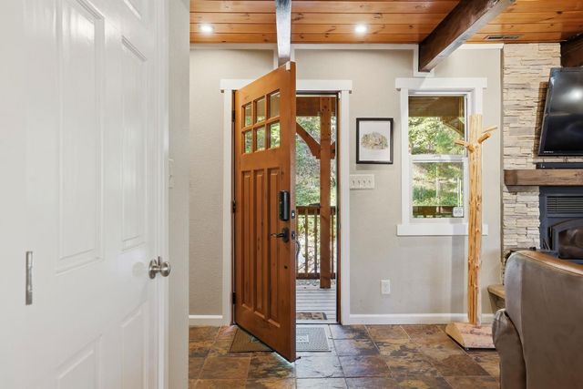 459 Dean Way, Arnold, CA 95223