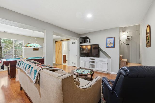 459 Dean Way, Arnold, CA 95223