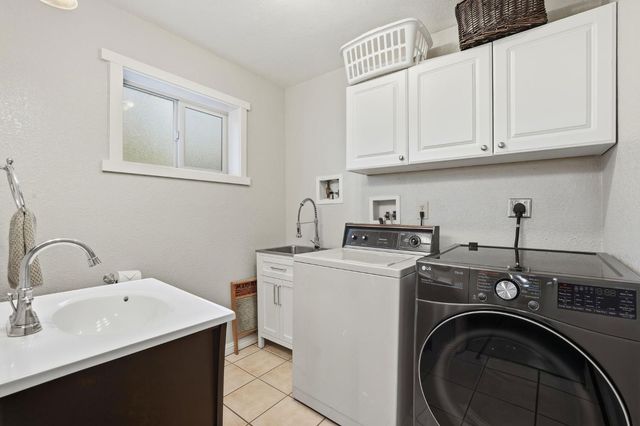 459 Dean Way, Arnold, CA 95223