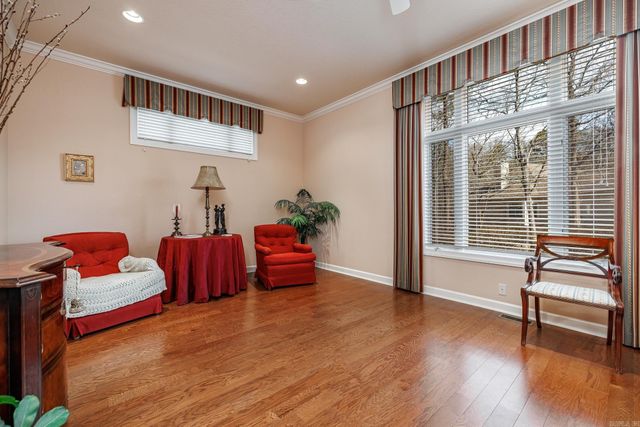 10 Granada Lane, Hot Springs Village, AR 71909