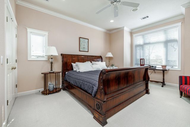 10 Granada Lane, Hot Springs Village, AR 71909