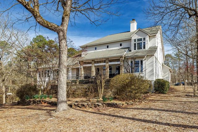 10 Granada Lane, Hot Springs Village, AR 71909