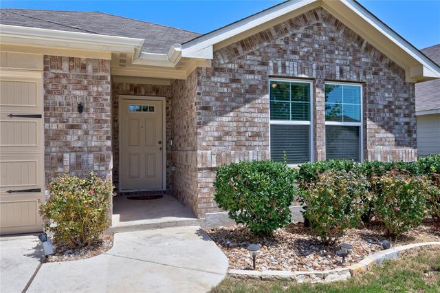 413 Windy Reed RD, Hutto, TX 78634