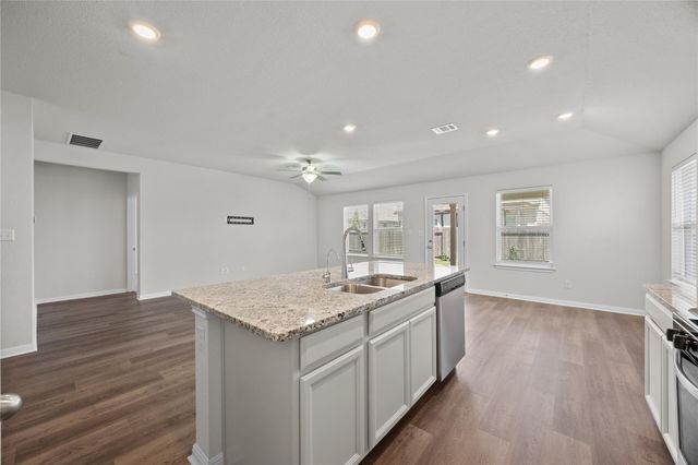 413 Windy Reed RD, Hutto, TX 78634