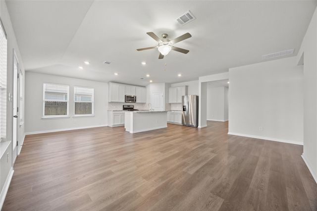 413 Windy Reed RD, Hutto, TX 78634