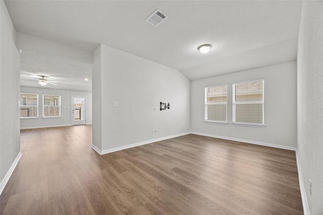413 Windy Reed RD, Hutto, TX 78634