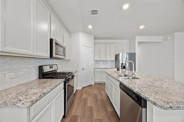 413 Windy Reed RD, Hutto, TX 78634