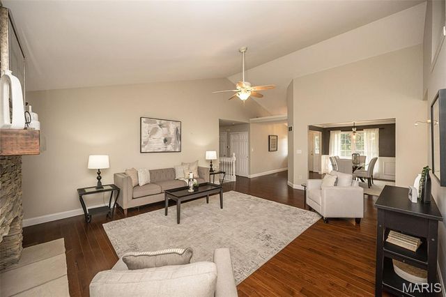 2088 Avalon Ridge Circle, Fenton, MO 63026