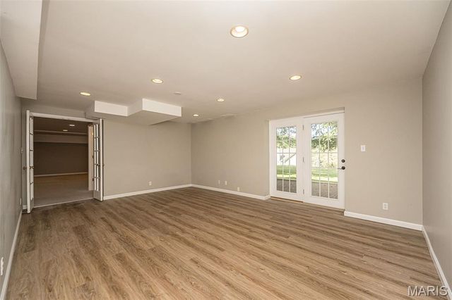 2088 Avalon Ridge Circle, Fenton, MO 63026