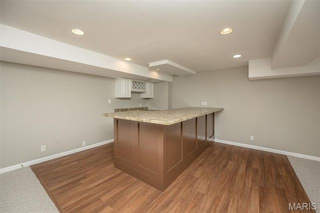 2088 Avalon Ridge Circle, Fenton, MO 63026