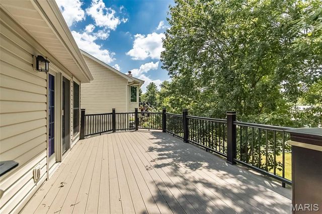 2088 Avalon Ridge Circle, Fenton, MO 63026