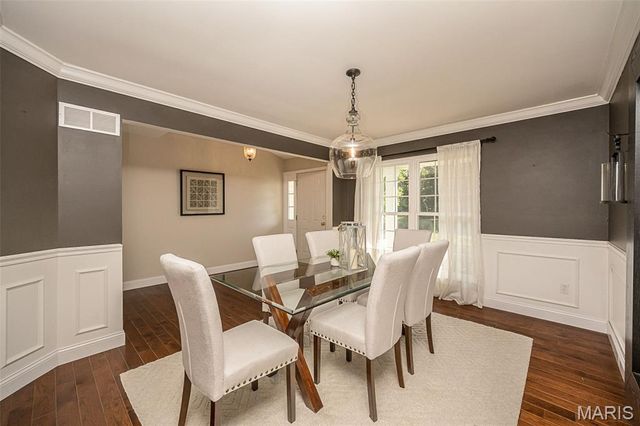 2088 Avalon Ridge Circle, Fenton, MO 63026