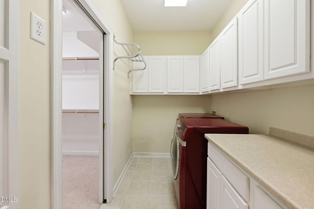 305 Presque Isle Lane Bldg 300, Chapel Hill, NC 27514
