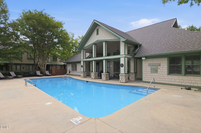 305 Presque Isle Lane Bldg 300, Chapel Hill, NC 27514