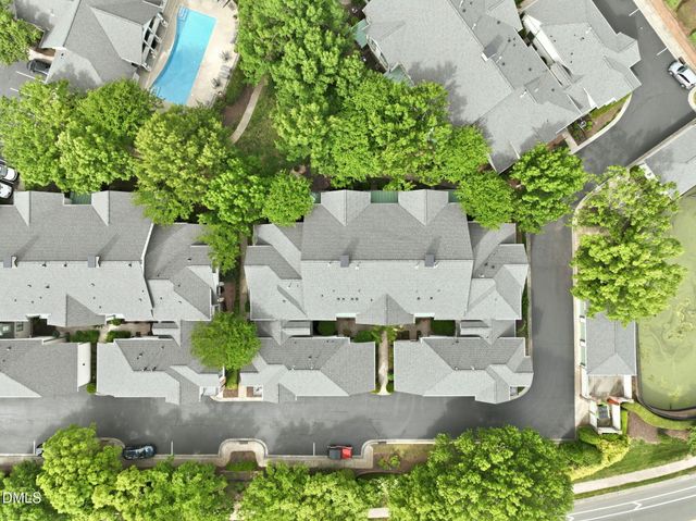305 Presque Isle Lane Bldg 300, Chapel Hill, NC 27514
