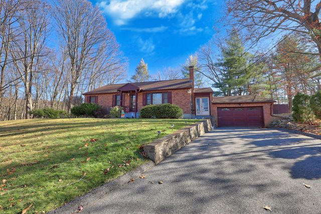 90 Spruce Drive, Torrington, CT 06790