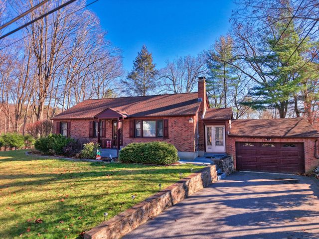 90 Spruce Drive, Torrington, CT 06790