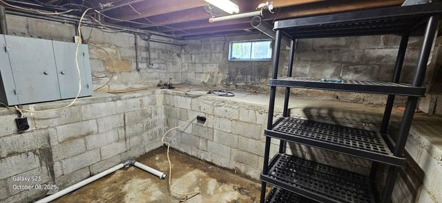 425 Emerson Drive, Lexington, KY 40505