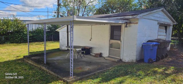 425 Emerson Drive, Lexington, KY 40505