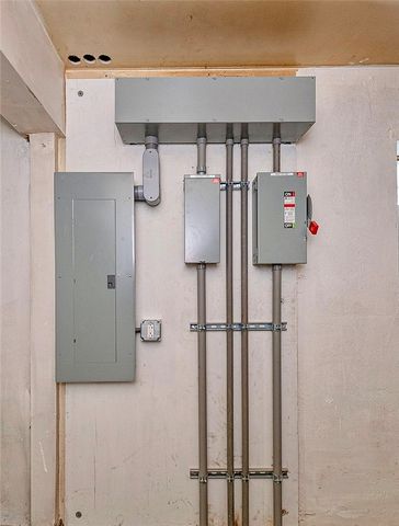 3529 Washington Ave, Finleyville, PA 15332