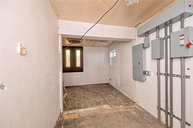 3529 Washington Ave, Finleyville, PA 15332