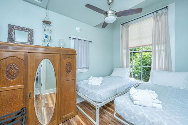 622 E Cooper Avenue, Folly Beach, SC 29439