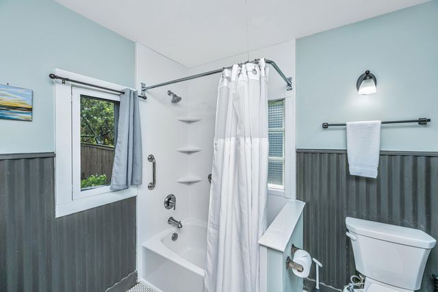 622 E Cooper Avenue, Folly Beach, SC 29439