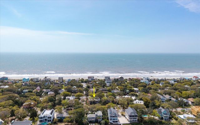 622 E Cooper Avenue, Folly Beach, SC 29439
