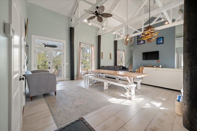 622 E Cooper Avenue, Folly Beach, SC 29439