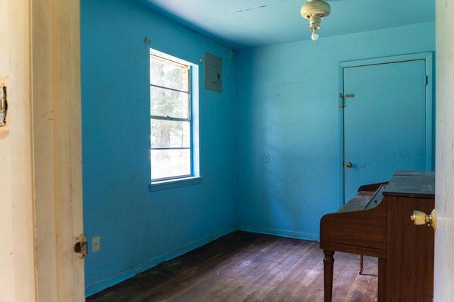 208 E 3rd Street, Ward, AR 72176