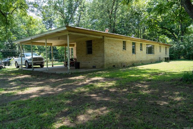 208 E 3rd Street, Ward, AR 72176