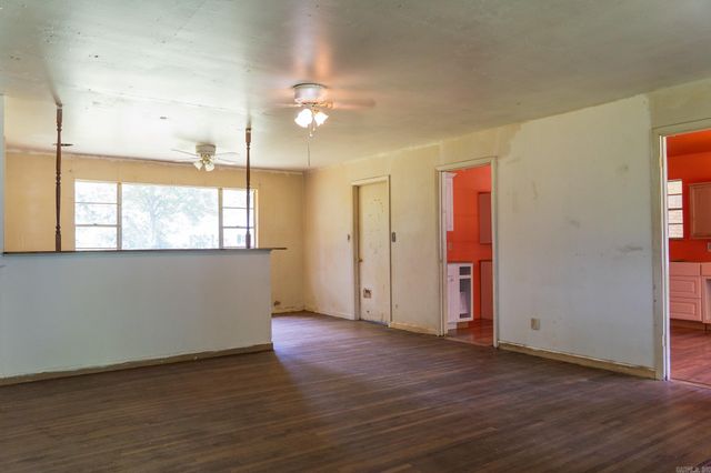 208 E 3rd Street, Ward, AR 72176